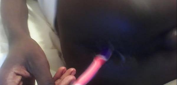  Young Ebony Uses Toothbrush (SEXY)